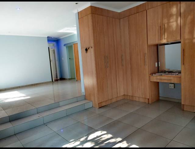 3 BEDROOM HOUSE FOR SALE IN BRACKENDOWNS